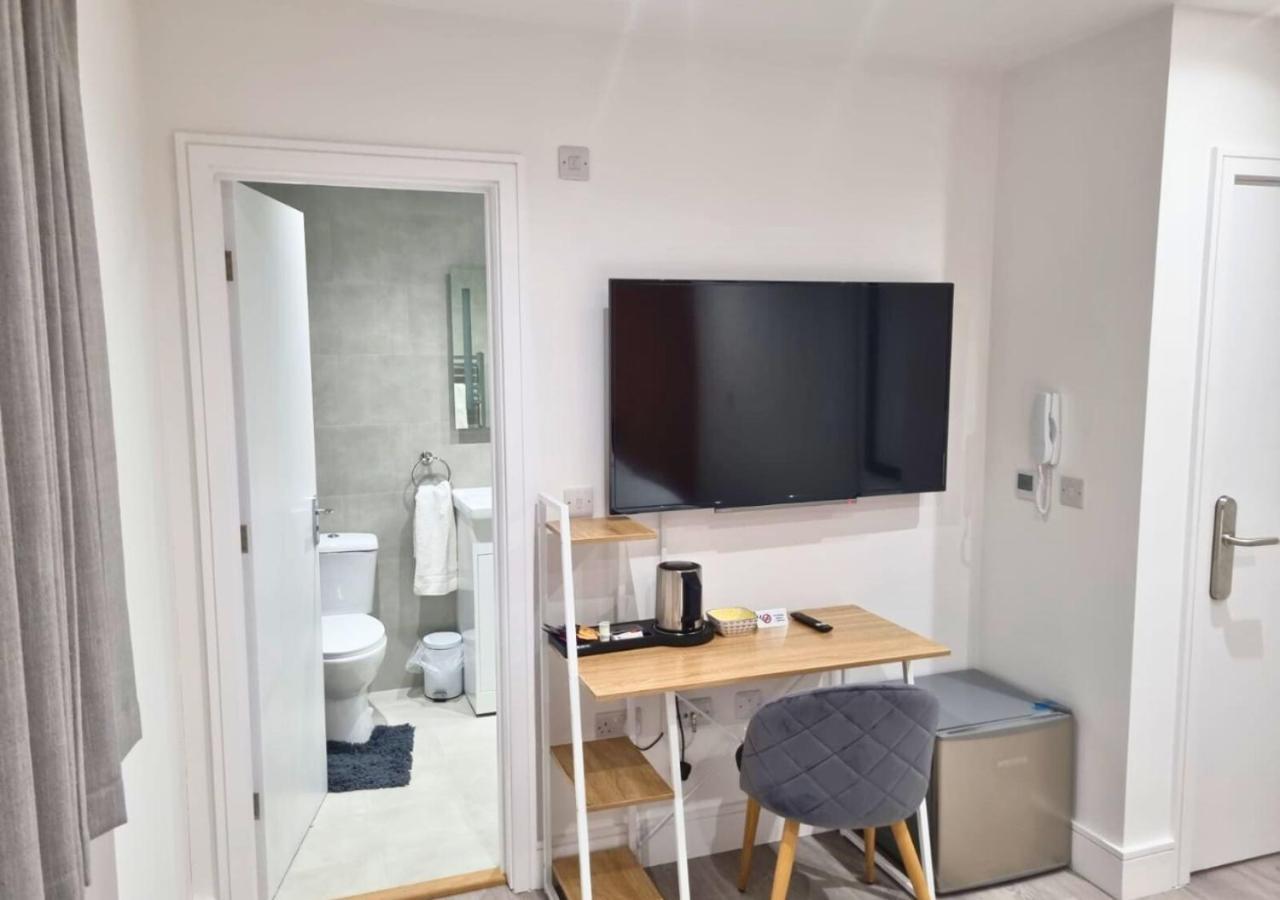 Ferienwohnung The Coppice Watford  Exterior foto