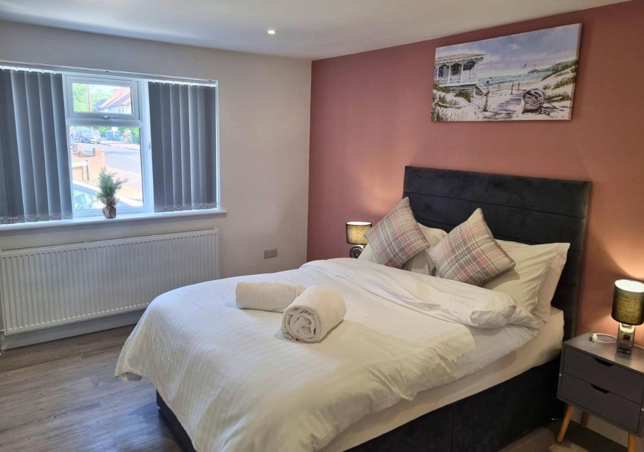 Ferienwohnung The Coppice Watford  Exterior foto