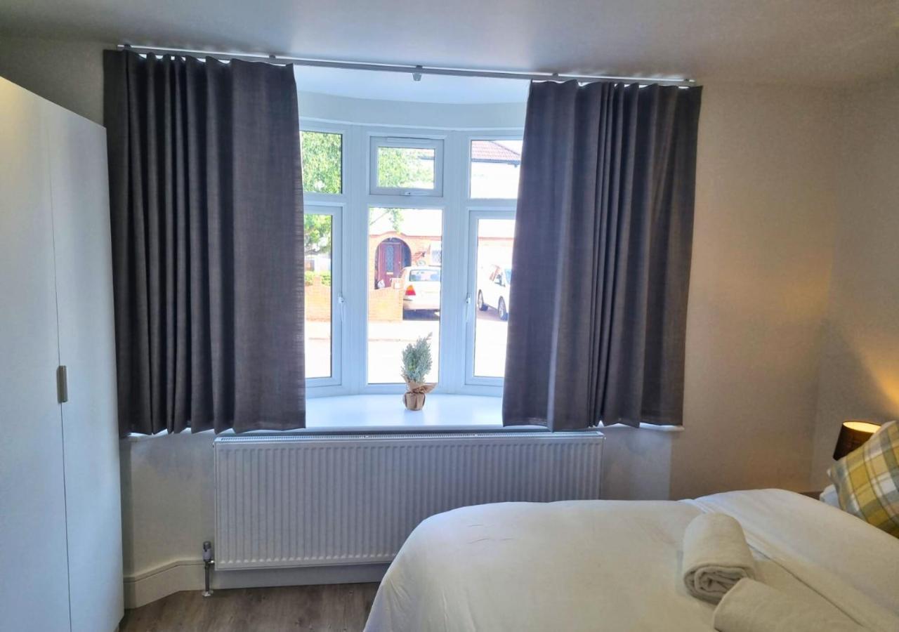 Ferienwohnung The Coppice Watford  Exterior foto