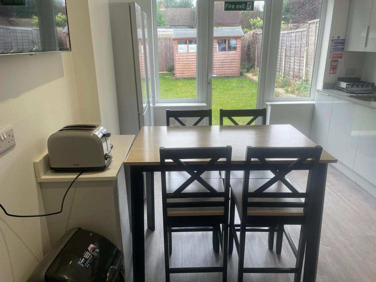 Ferienwohnung The Coppice Watford  Exterior foto